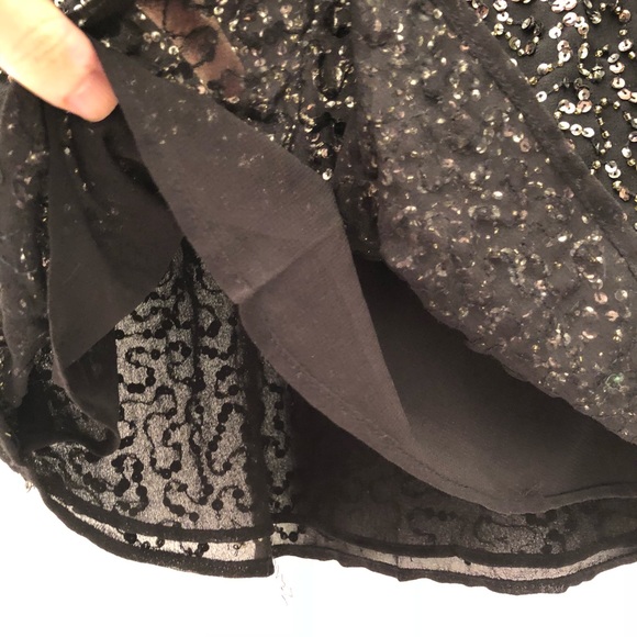 SOLD Zara Sequin V front & Back Tank Top EUC - Picture 6 of 7